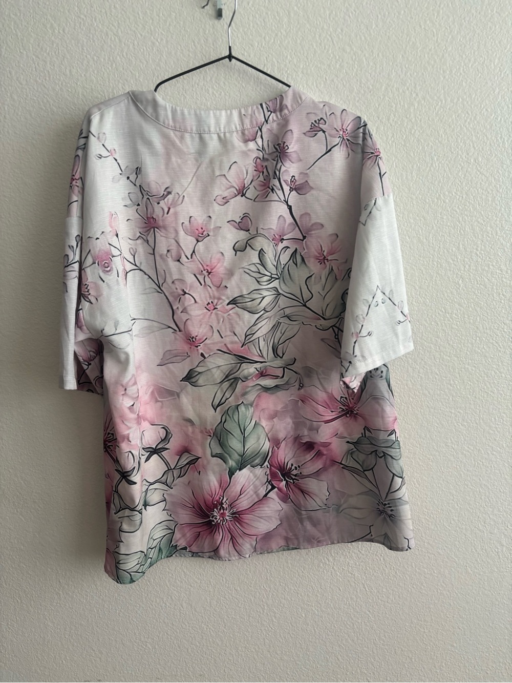 Floral Pink V-Neck Tunic Top - Unbranded - Picture 4 of 4
